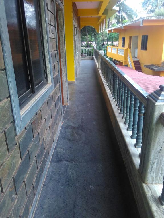 أرامبول Radhabai Guest House المظهر الخارجي الصورة
